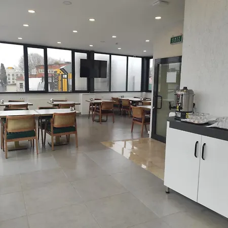 Esve Hotel 3*