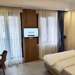 Hotel Esve 3*