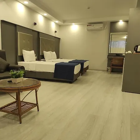 Hotel Esve 3*